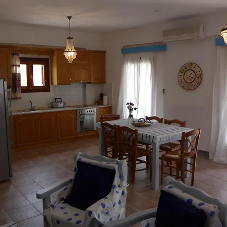 Βίλα Olga With Swimming Pool Αξός