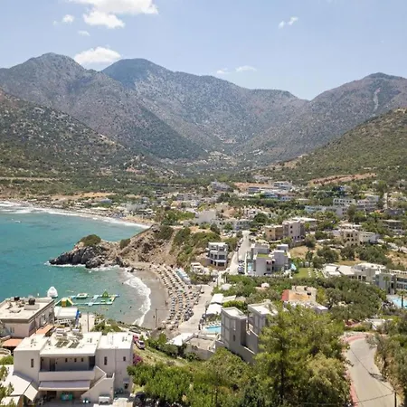 Olga With Swimming Pool Αξός